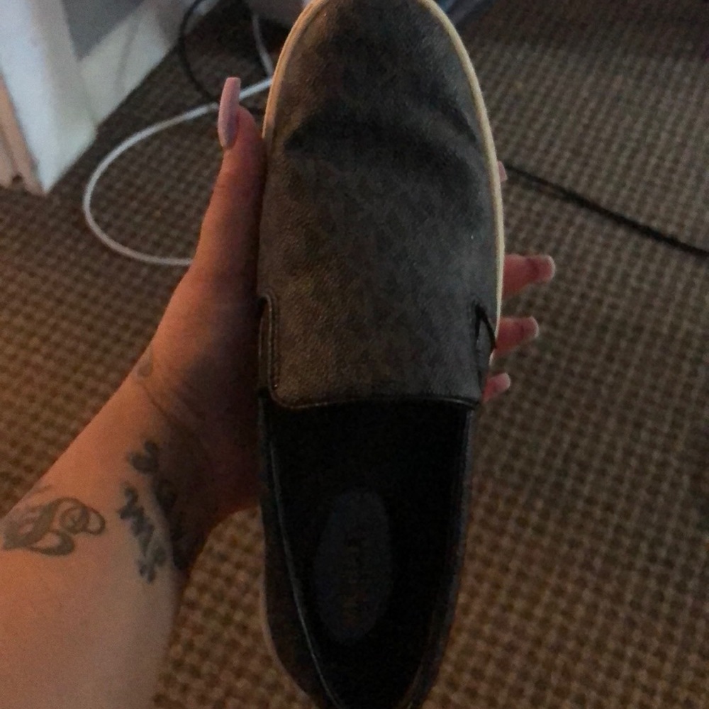 Mk shoes